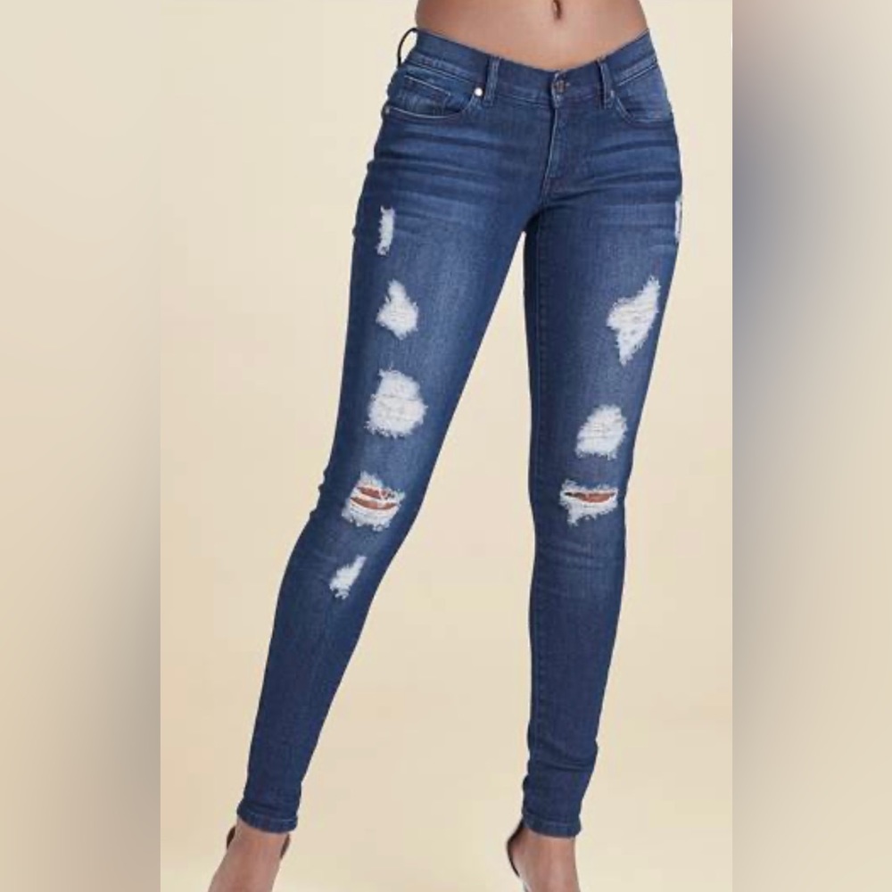 Venus Ripped Skinny Jeans - size 4